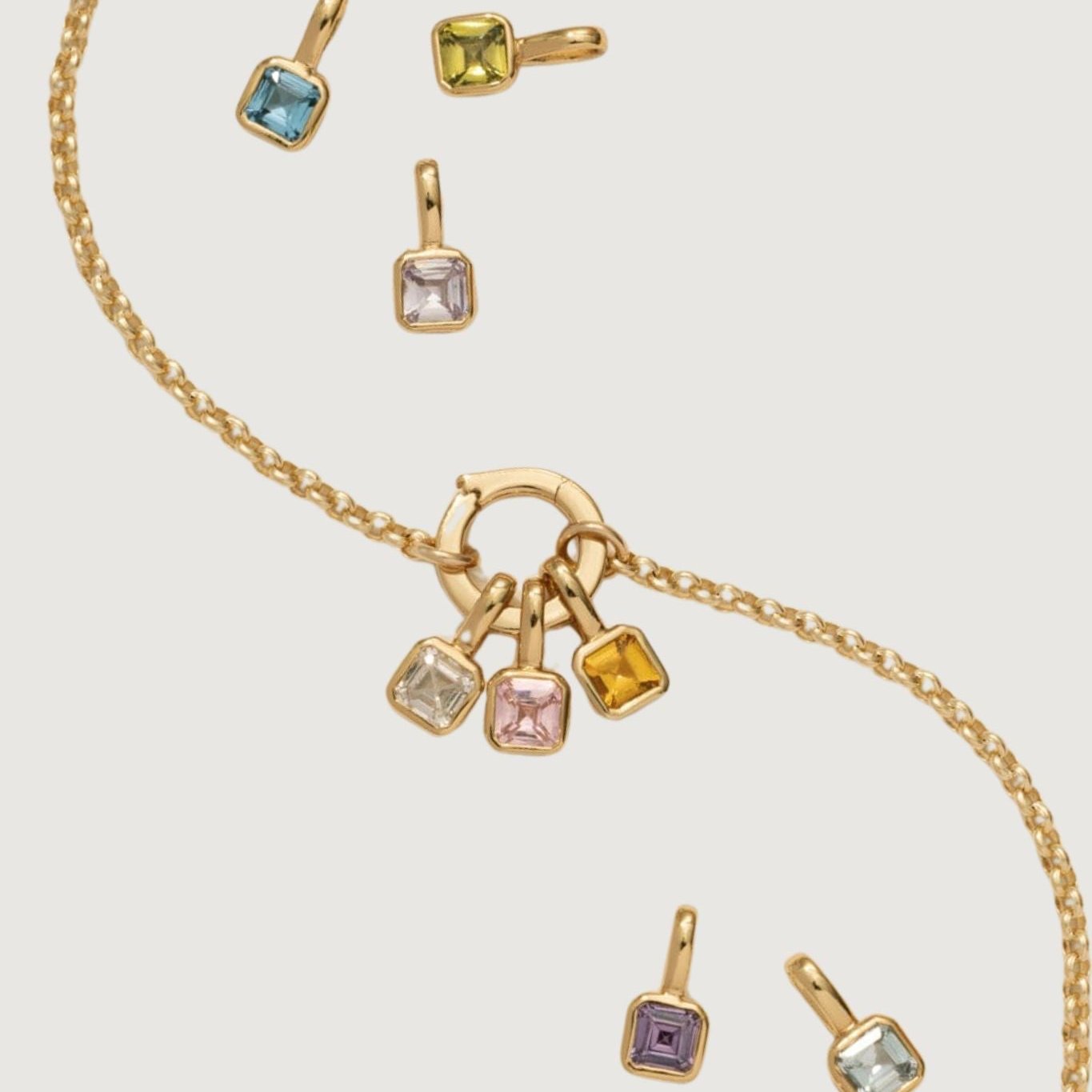 GOLD CHAIN CHARM NECKLACE - STUDIO JO STORE