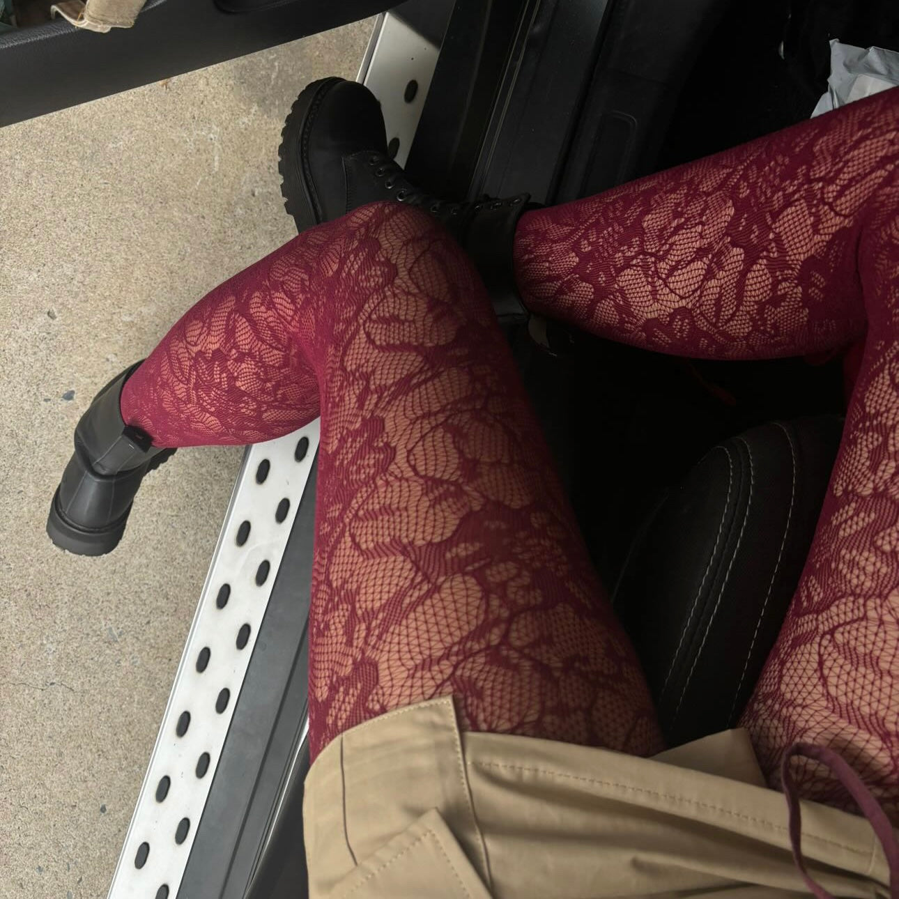 Leggy Lace Tights, Various Colours