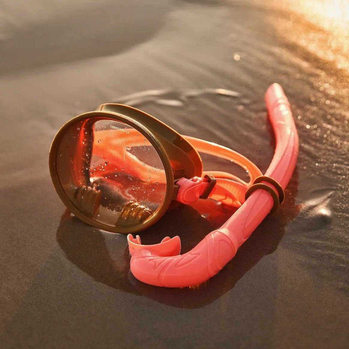 Gentle Habits (Swim) - Dive Mask