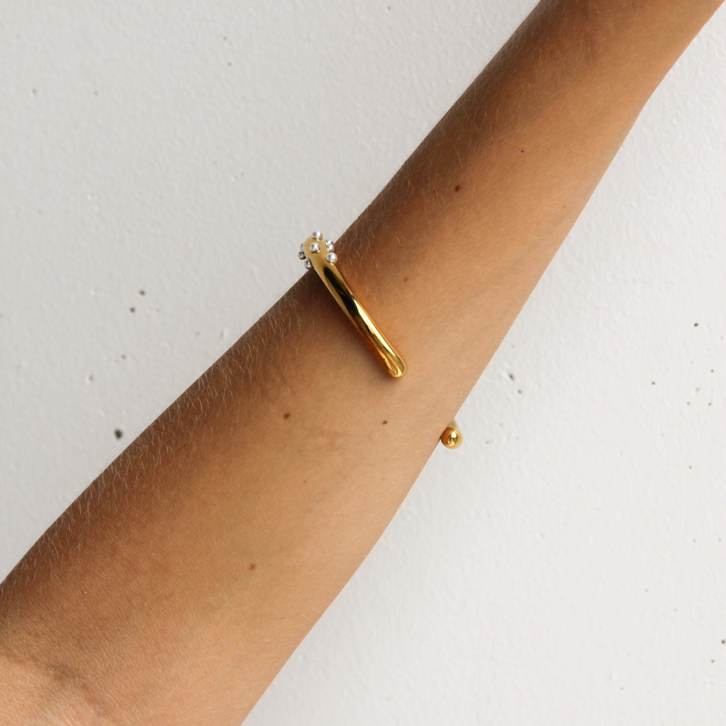 Tegan Rae - GOLD BLAIR TEXTURED CUFF BRACELET