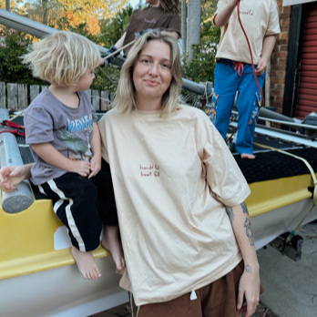 Amilita the Label - Heart Full Adults Tee - Crème Brûlée