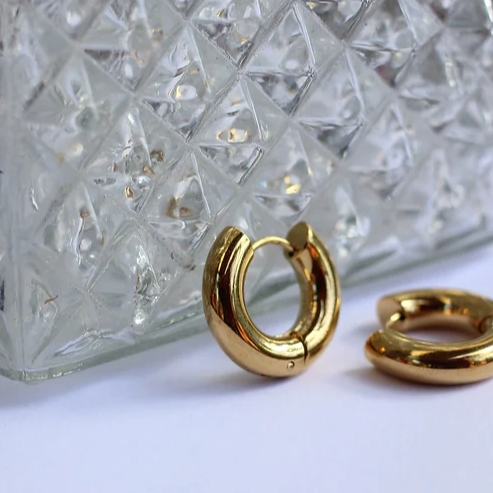 Margaux Lee - Sonny Hoops