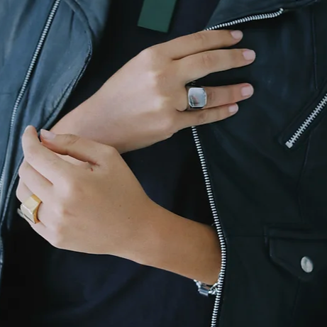 Margaux Lee - Signet Ring