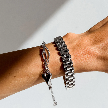 Tegan Rae - CUPID HEART CHAIN BRACELET SILVER