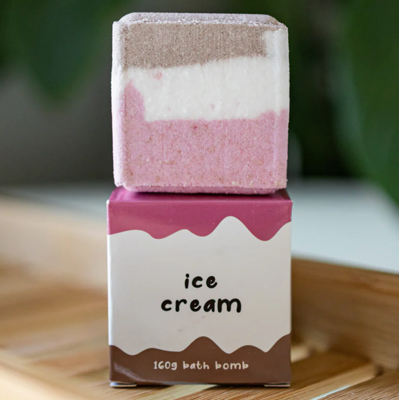 WILD EMERY - ICE CREAM CUBE BATH BOMB