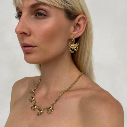 Tegan Rae - CRAB CHARM NECKLACE 18K GOLD