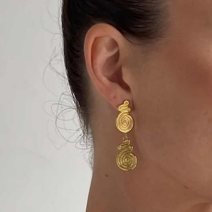 Tegan Rae - GOLDEN SPIRAL DROP STUD EARRINGS GOLD