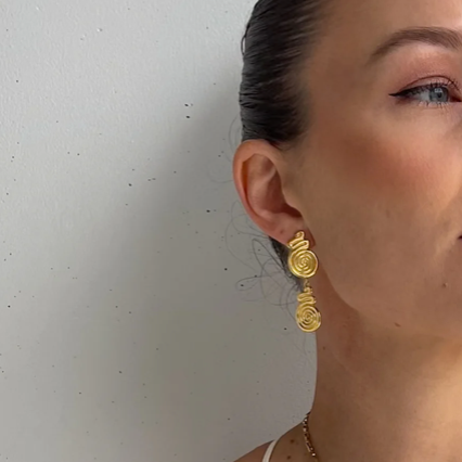 Tegan Rae - GOLDEN SPIRAL DROP STUD EARRINGS GOLD