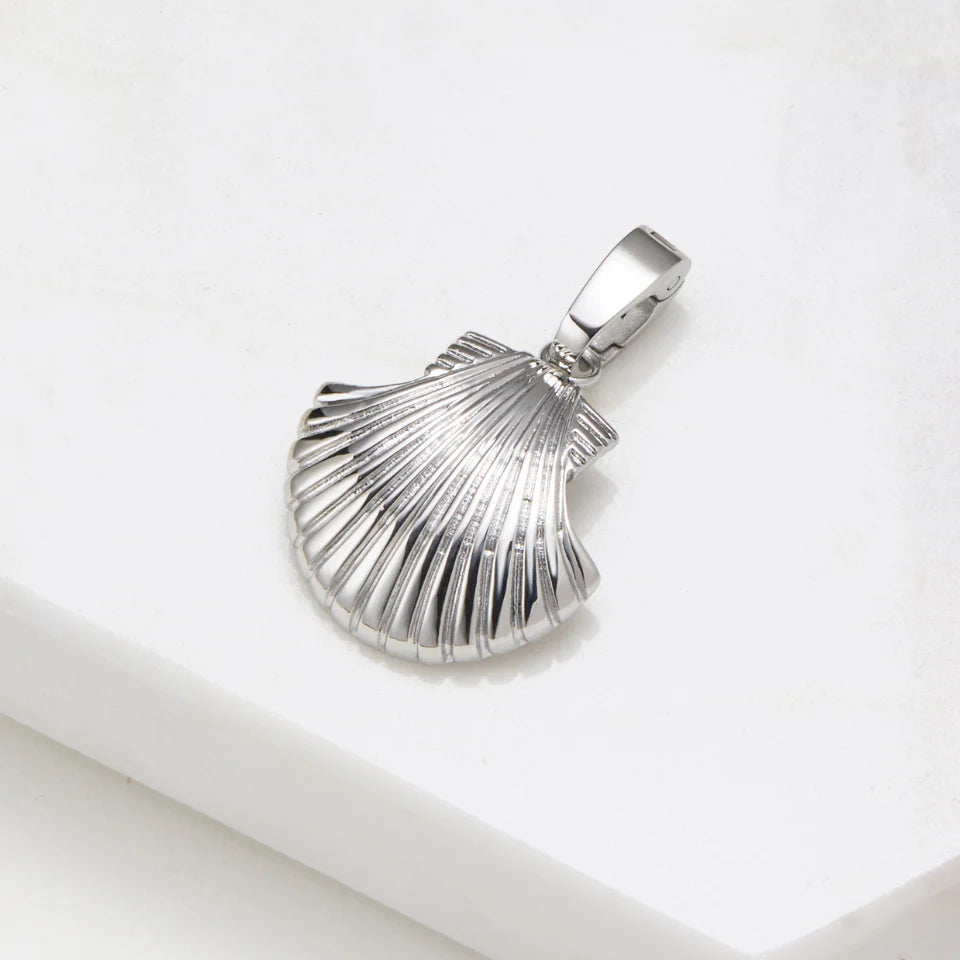 Zafino - Large Shell Charm - Silver
