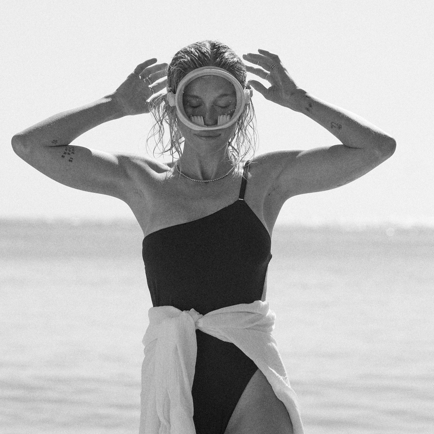 Gentle Habits (Swim) - Dive Mask