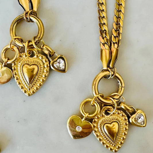 MOSK MELBOURNE - Triple Heart Charm Necklace