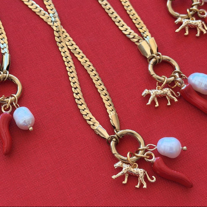 MOSK MELBOURNE - Leopard Charm Necklace
