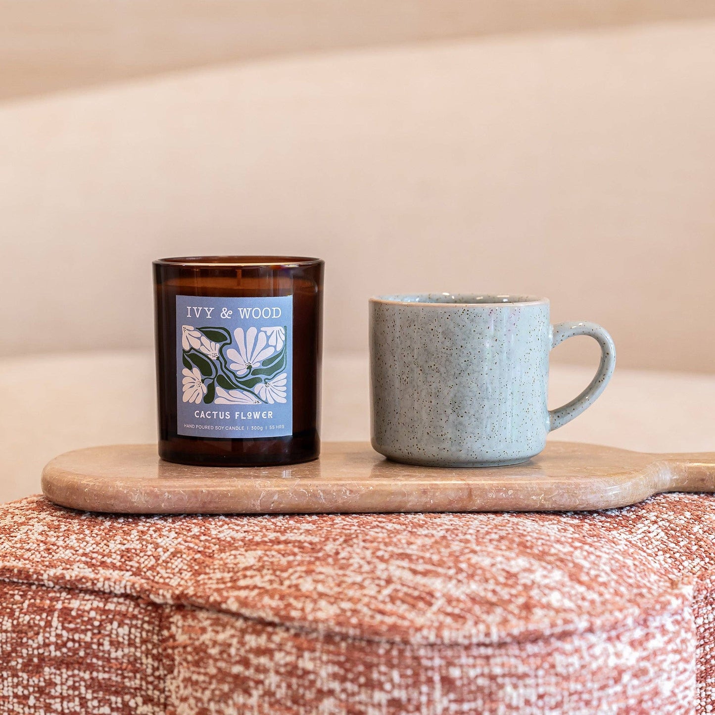 Ivy & Wood - Cactus Flower Scented Soy Candle