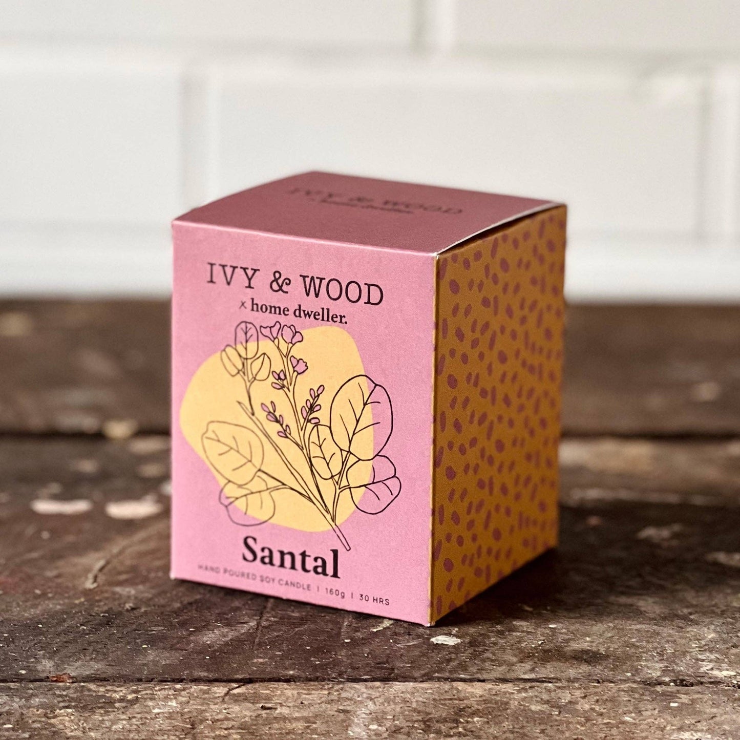 Ivy & Wood - Homebody: Santal Soy Candle