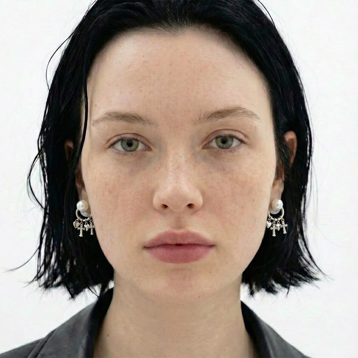 SWEEKU - Echo Pearl Charm Earrings