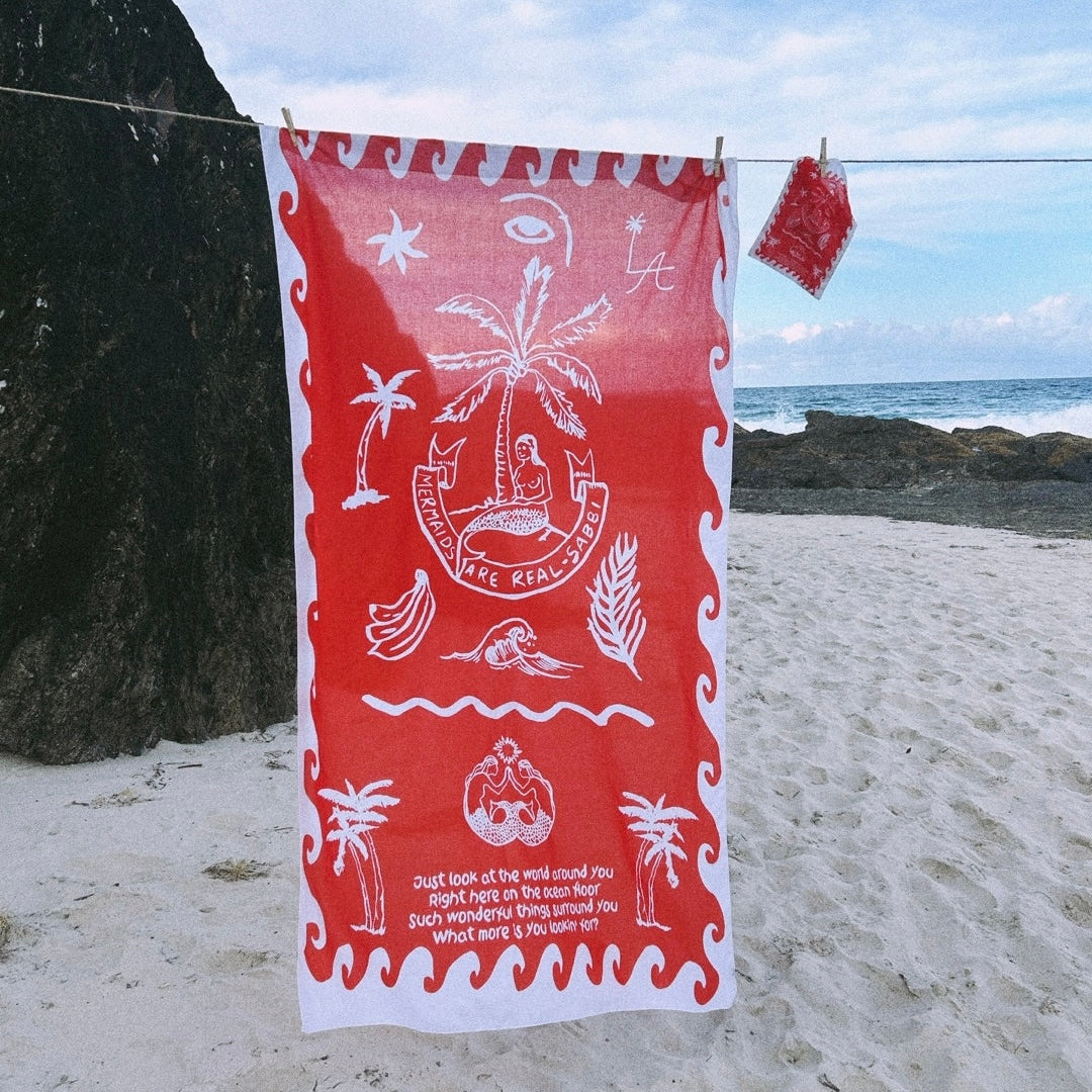 SABBI - That’s a Wrap Sarong, Red Mermaid