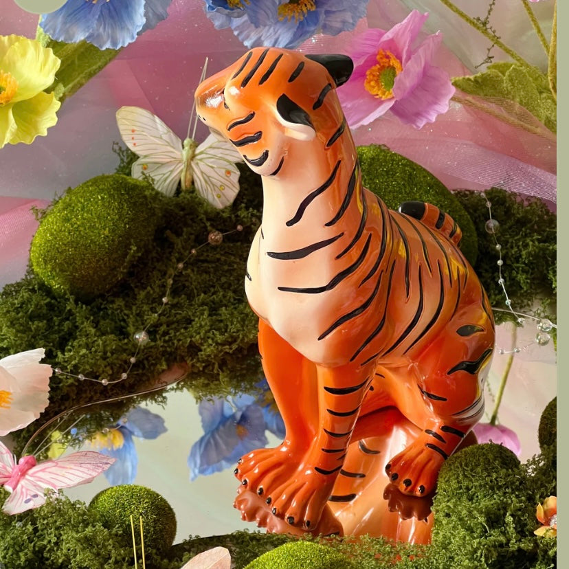Jungle Cat Club - Fern the Tiger Statue