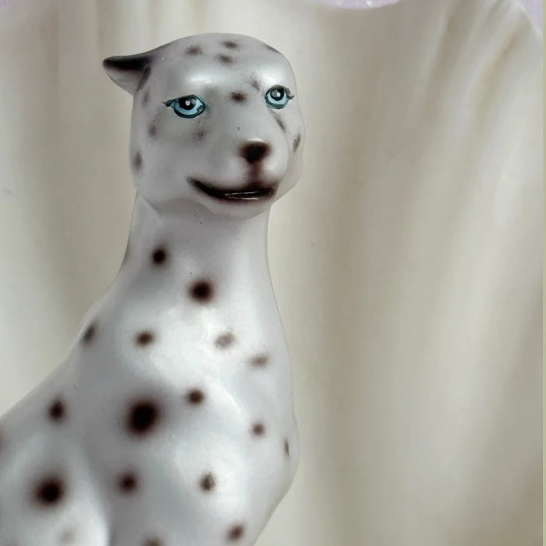 Jungle Cat Club - Pearl the Mini Pearlescent Leopard Statue