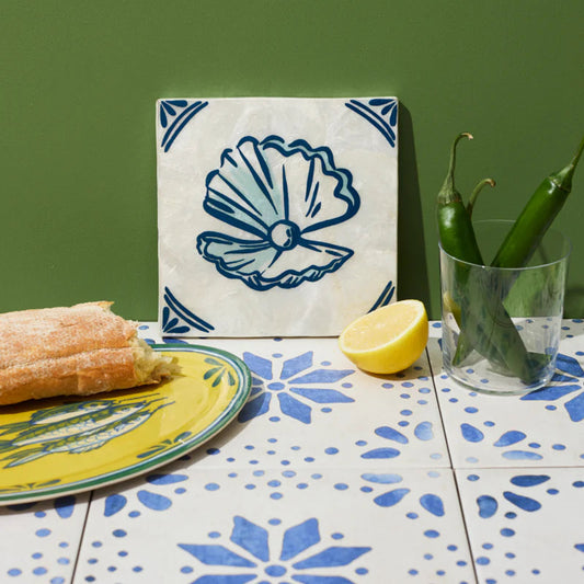 JONES & CO TAVERNA WALL ART CLAM