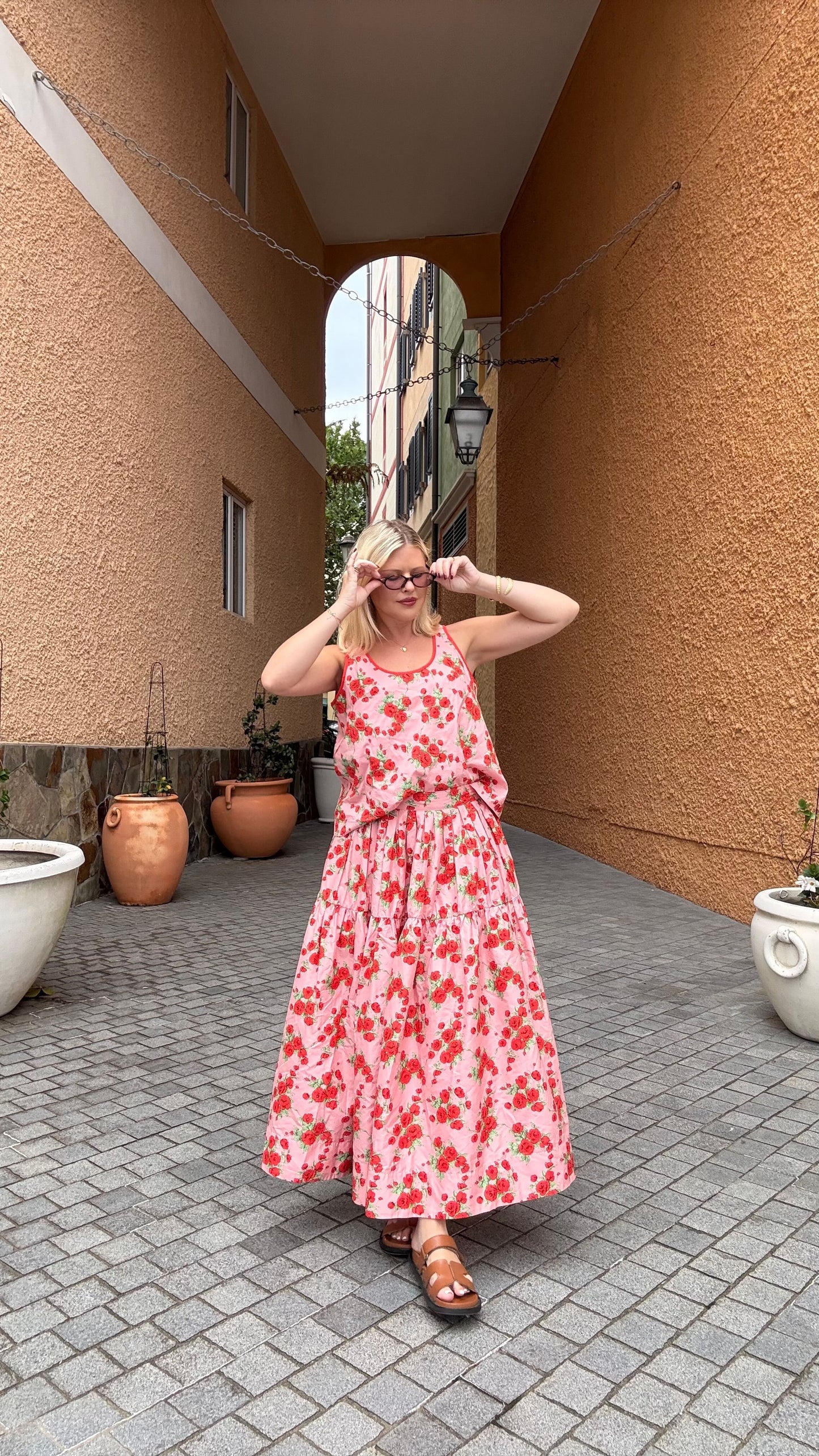 MAEVARII - Queen of Roses Top