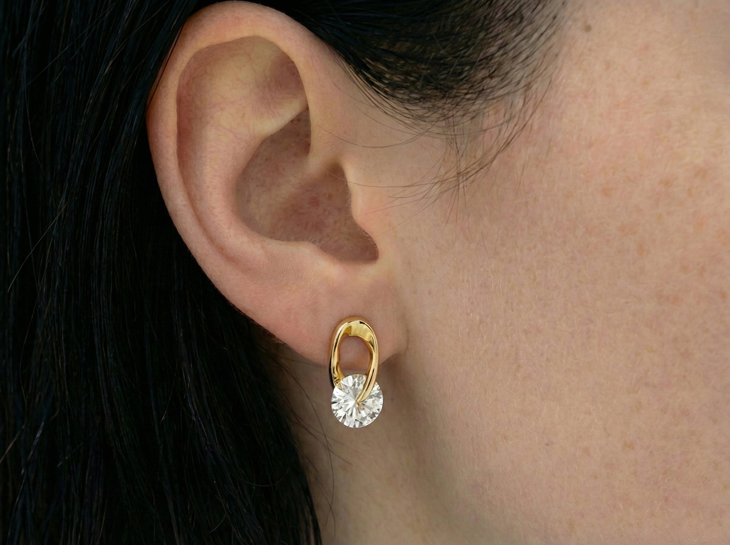 SWEEKU - Minimalist CZ Pave Huggie, GOLD