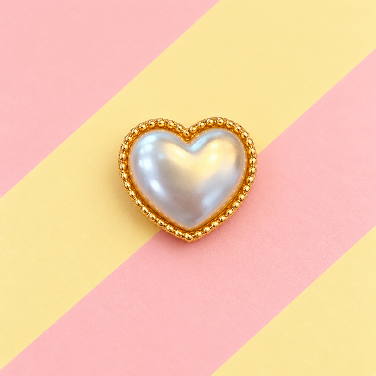 Button Cover - Mini Pearl Heart