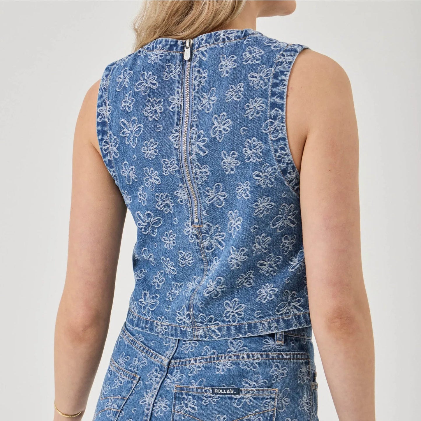 ROLLAS, Indigo Flowers Shell Top