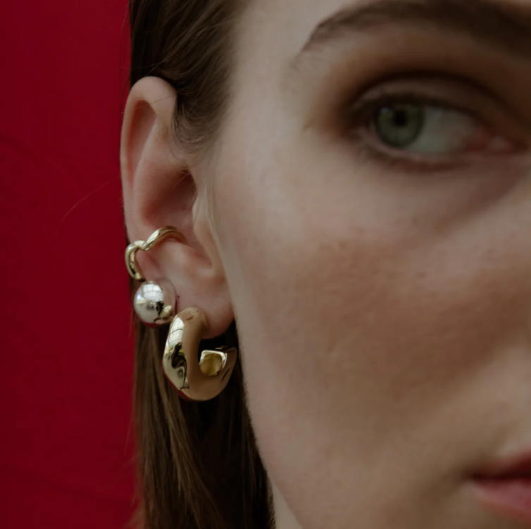 F + H Studios, HAMMERED CHUBBY HOOPS GOLD