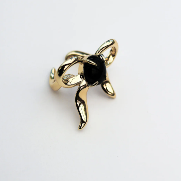 F + H Studios, BOW STATEMENT RING