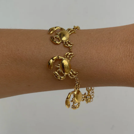 Tegan Rae - CRAB CHARM BRACELET 18 GOLD