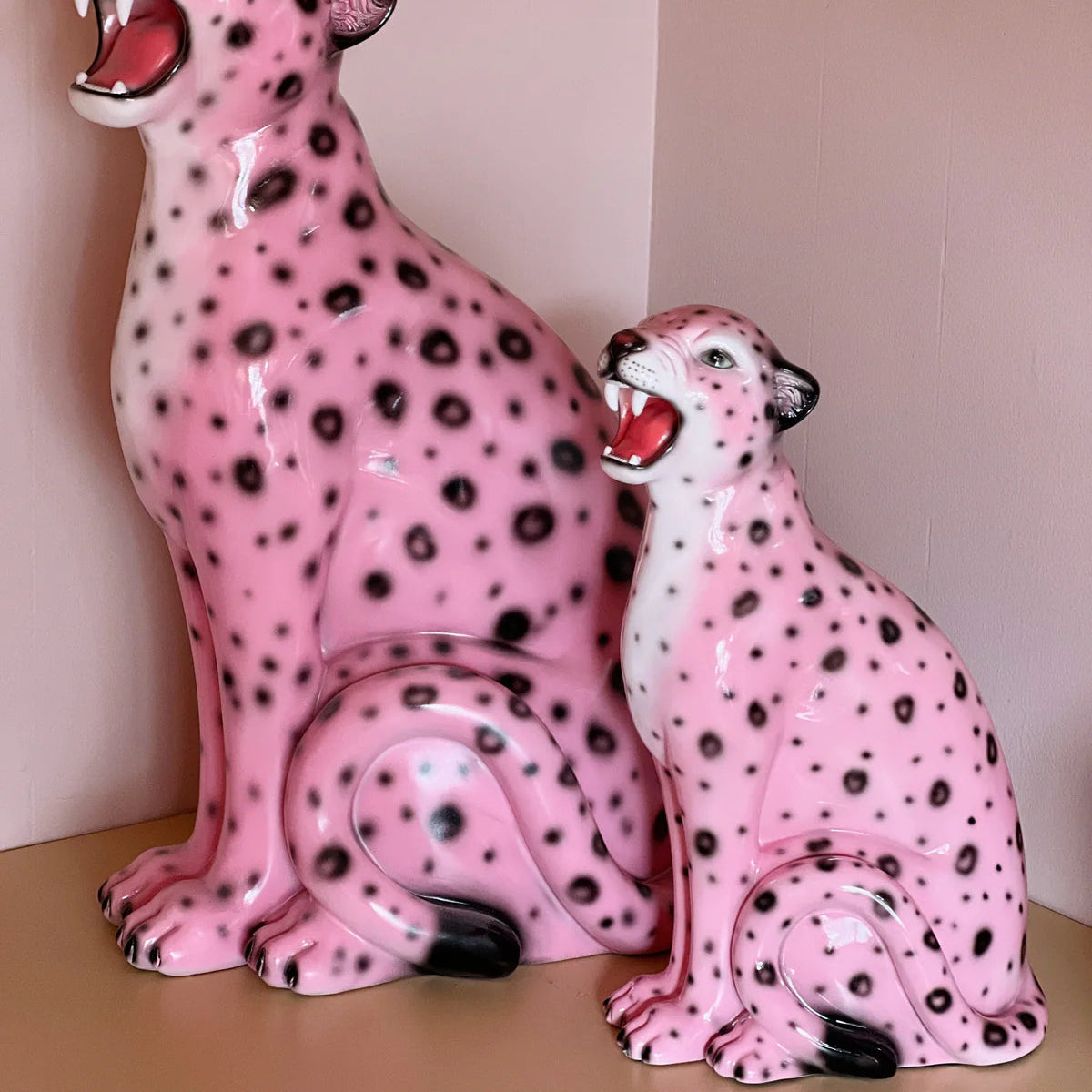 Jungle Cat Club - Poppy the Small Pink Leopard