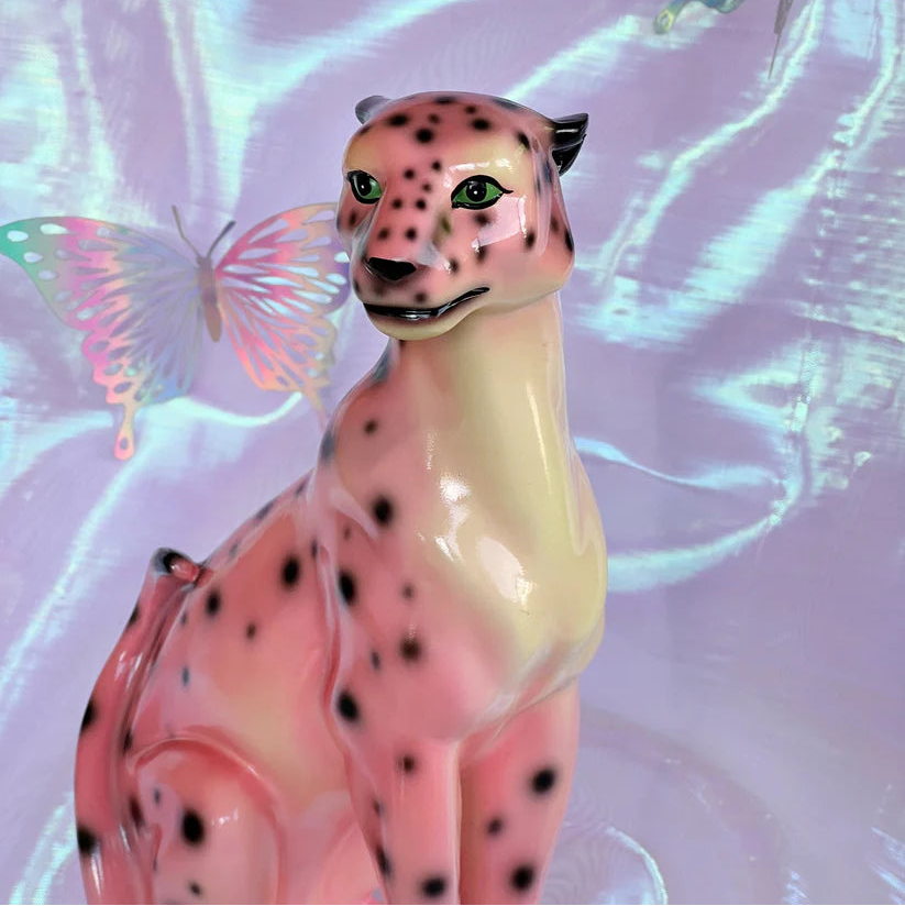 Jungle Cat Club - Petal in the Pink