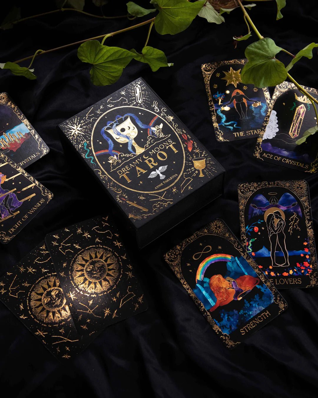 Dreamy Moons Tarot Card Deck - The Sensory